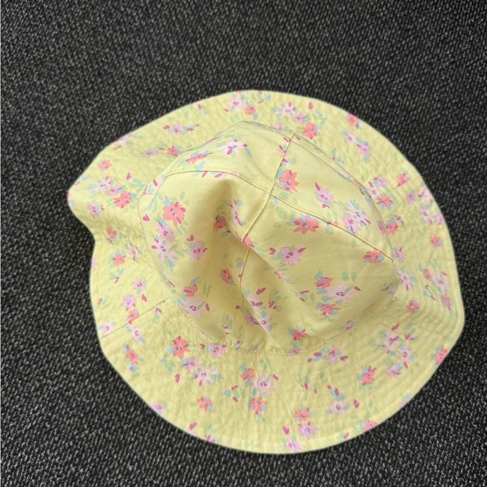 Toddler girl beach hat